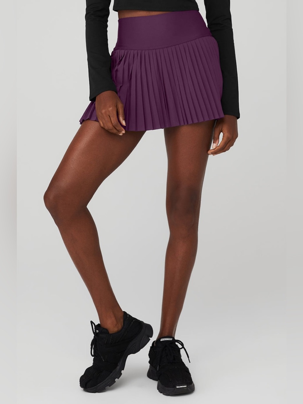 ALO Yoga Grand Slam Tennis Pleated Tennis Skort in Deep Plum Small